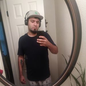 Meet your Posher, Kenneth